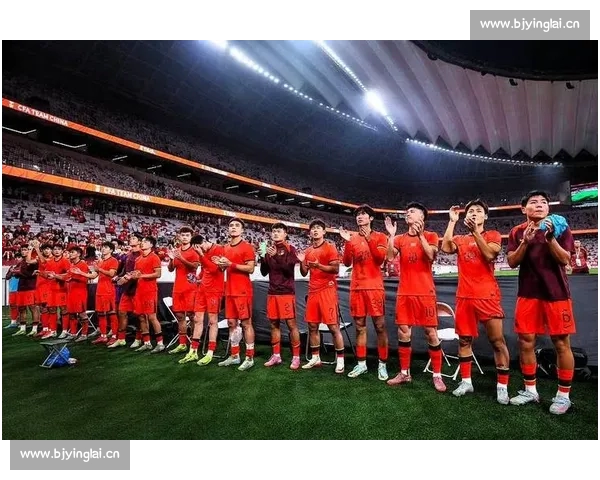 中国足球迎来新机遇 亚洲杯备战热身赛圆满落幕
